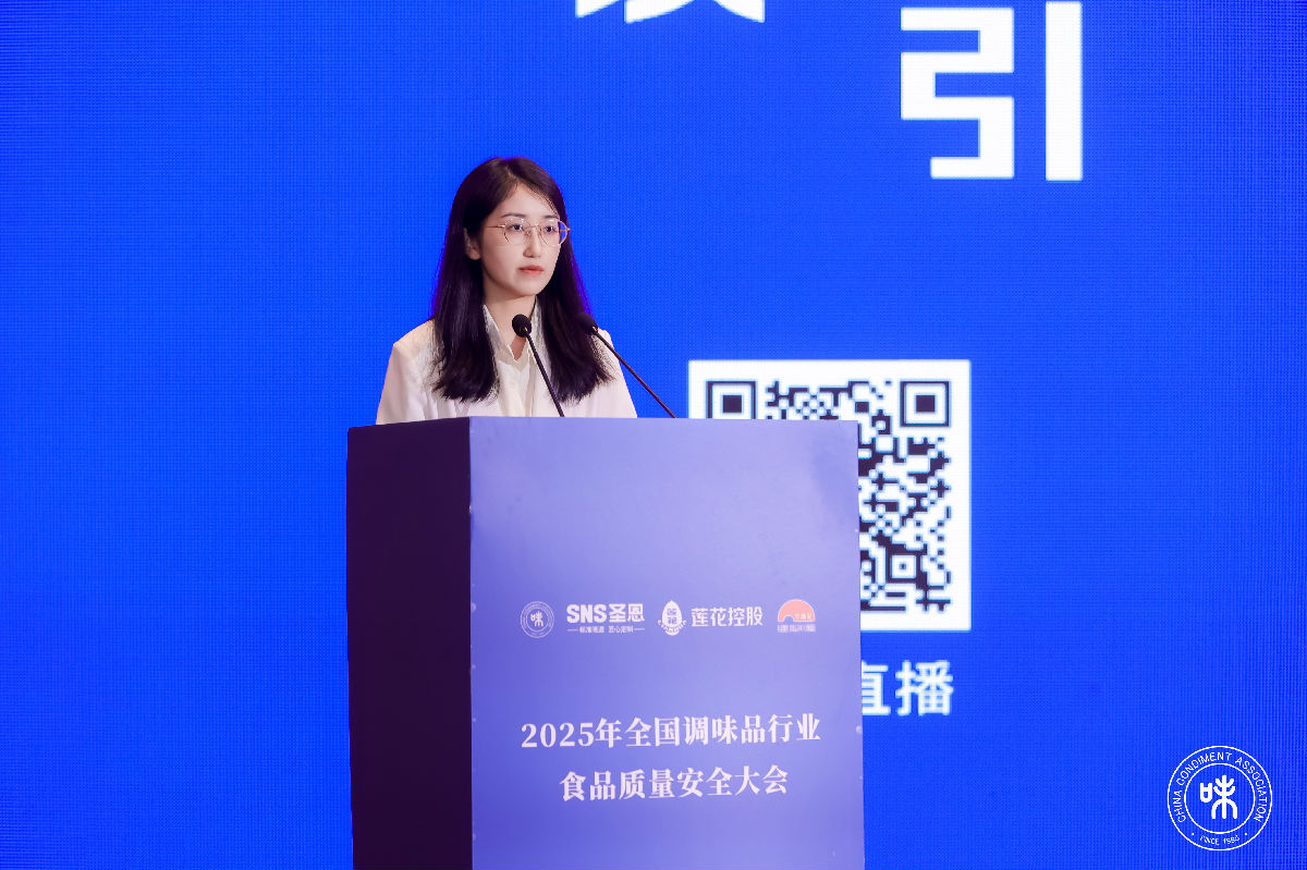 贺小千.jpg 世界杯投注